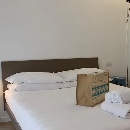 בית הארחה Maisonme With Private Pool